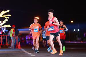 BIB: 000, 40710, 40182
                            <button type="button" onclick="openModal(23003885)" class="btn btn-primary btn-sm float-right btn-popup" data-toggle="modal" data-target=".modal-high-quality">
                        <i class="fas fa-shopping-cart"></i> Add to Cart
                    </button>
                                            <button type="button" onclick="isThisMe(23003885, true)" class="btn btn-success btn-sm float-right btn-popup btn-isme hidden" data-toggle="tooltip" data-placement="bottom" title="นี่คือรูปของคุณใช่ไหม คลิกที่นี่เพื่อเอาเข้าอัลบั้ม">
                        <i class="fas fa-plus"></i> Add to album
                    </button>
                    <button type="button" onclick="isThisMe(23003885, false)" class="btn btn-warning btn-sm float-right btn-popup btn-isnotme hidden">
                        <i class="fas fa-ban"></i> Remove from album
                    </button>